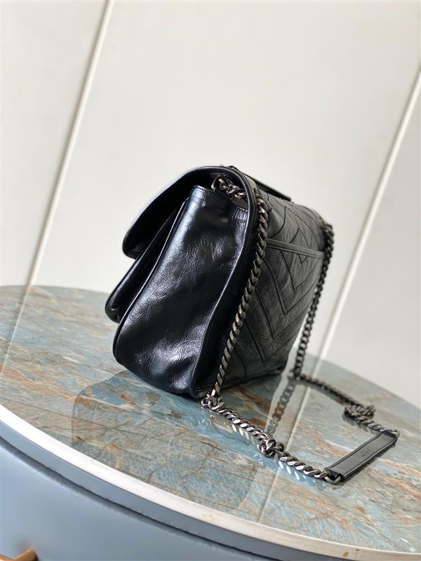 2026127204343556 650